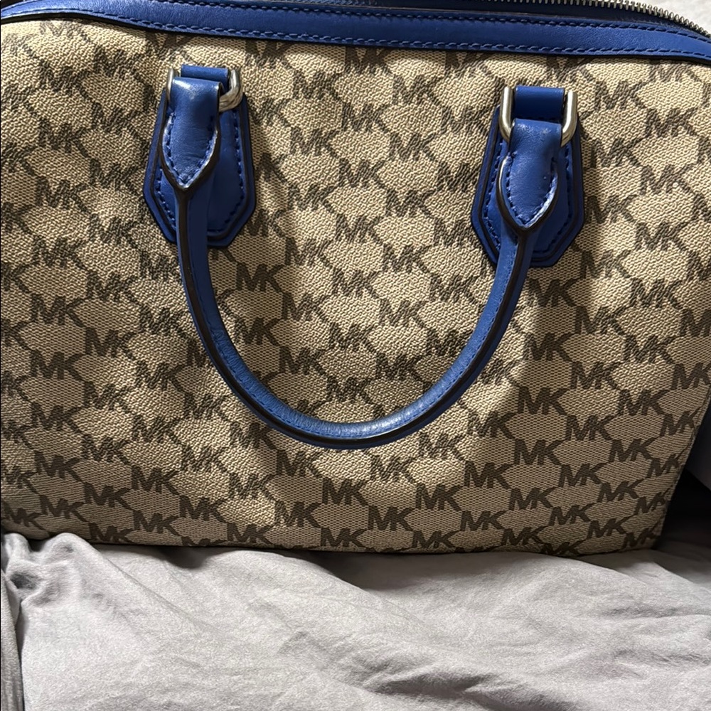 Michael Kors Mercer Medium Heritage Logo Duffel